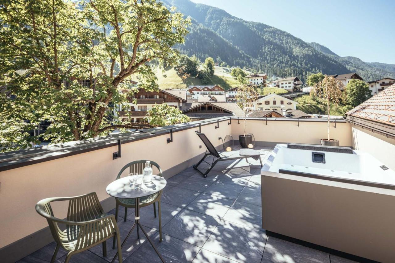 Tirolerhof Hotel San Leonardo in Passiria Eksteriør billede